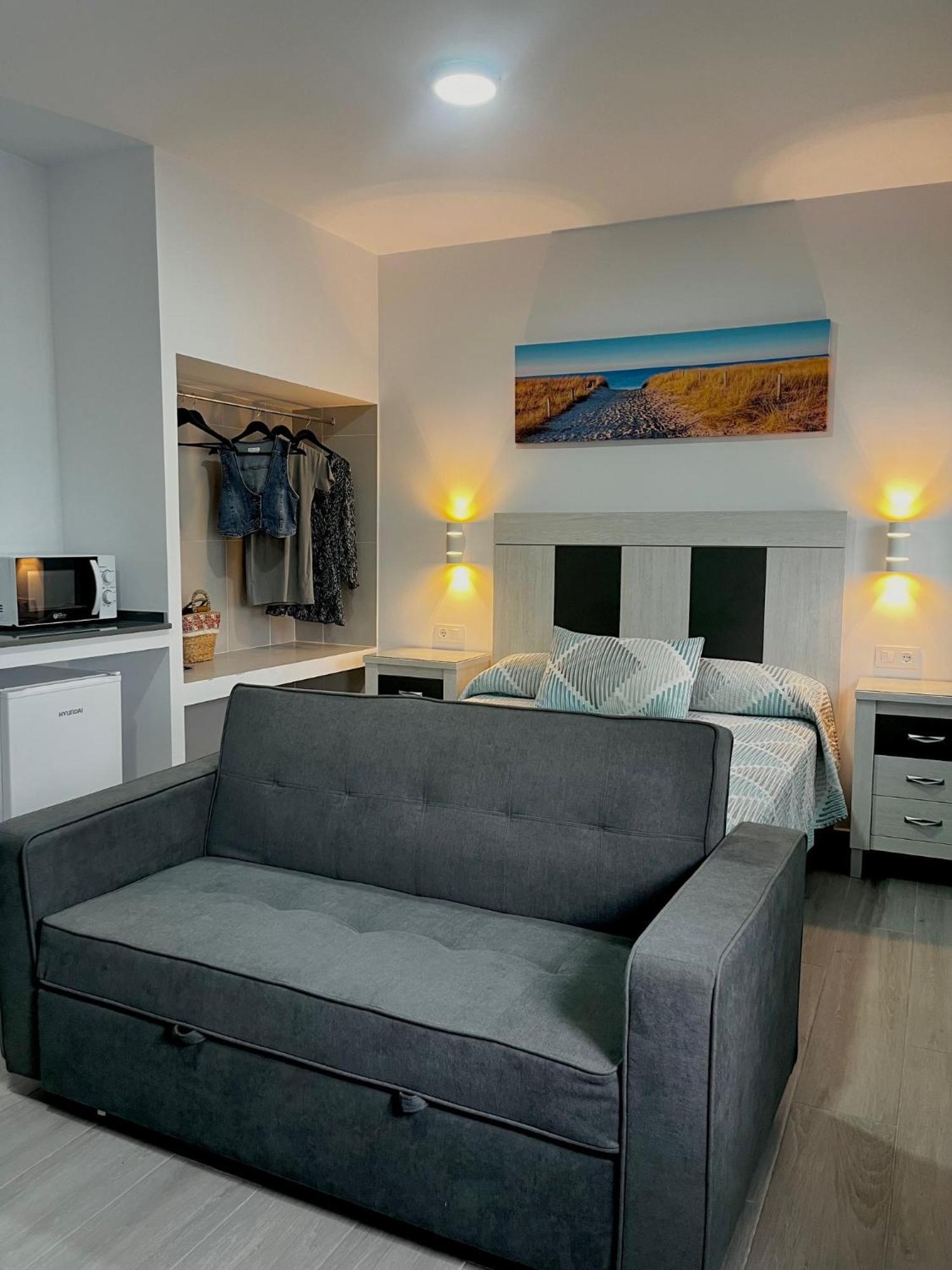 Hostal Los Mellizos Conil De La Frontera Eksteriør bilde
