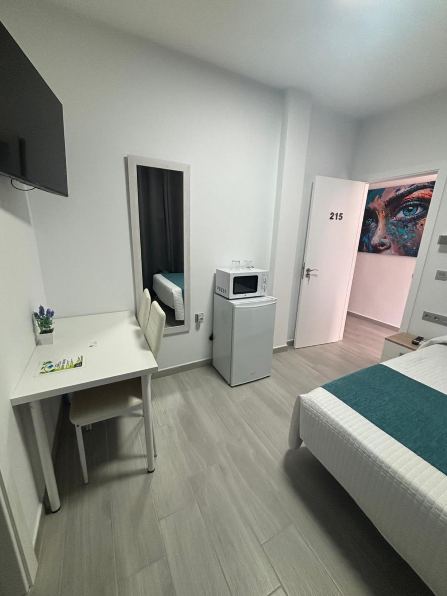 Hostal Los Mellizos Conil De La Frontera Eksteriør bilde