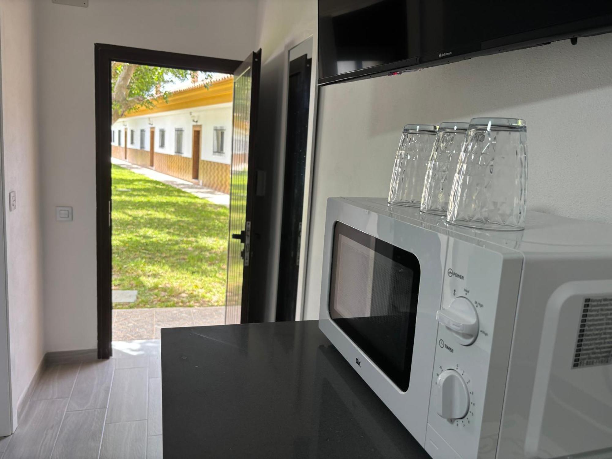 Hostal Los Mellizos Conil De La Frontera Eksteriør bilde