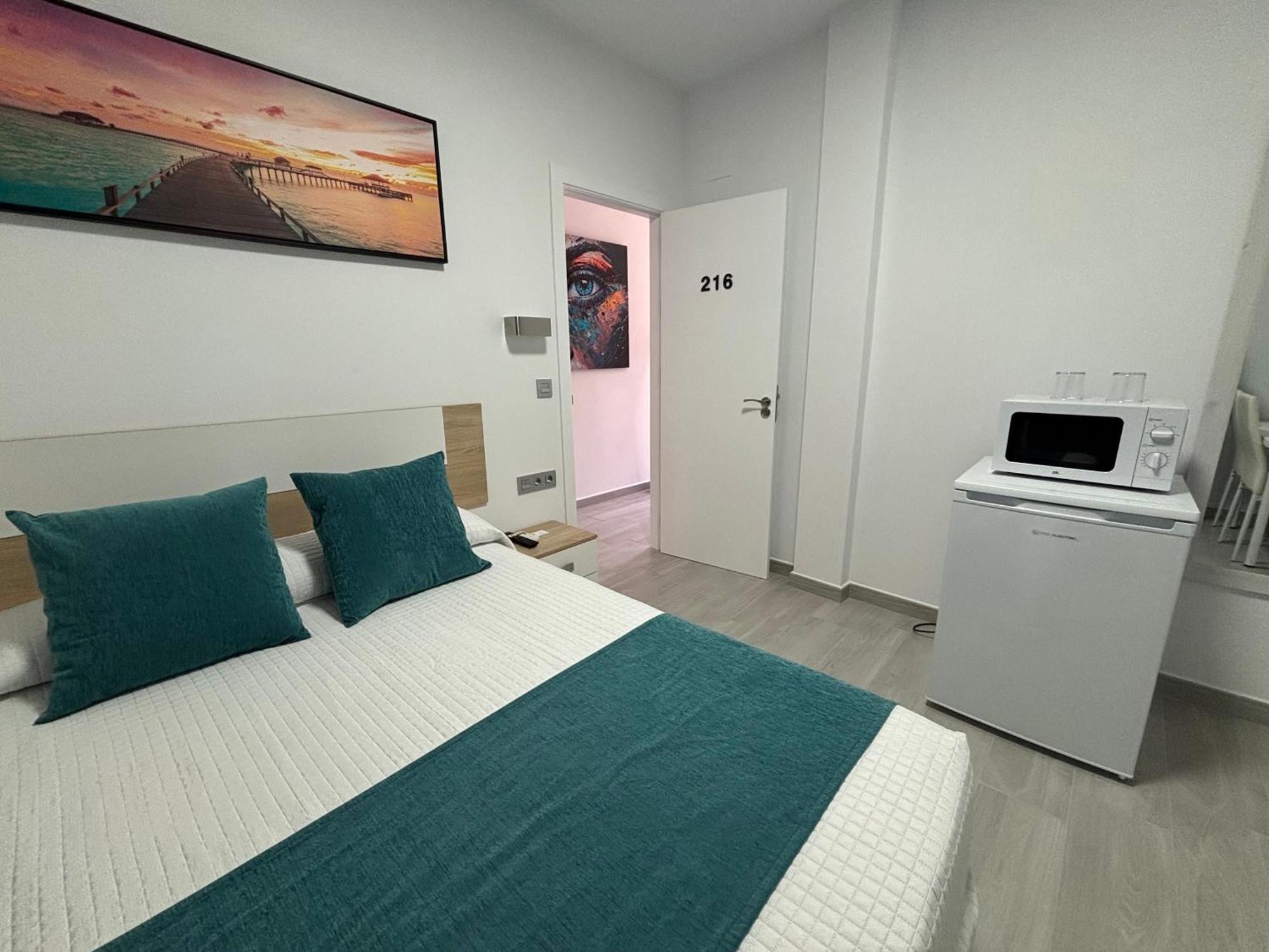 Hostal Los Mellizos Conil De La Frontera Eksteriør bilde