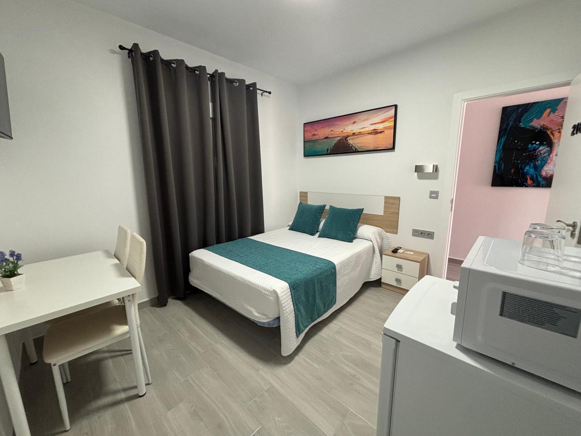Hostal Los Mellizos Conil De La Frontera Eksteriør bilde