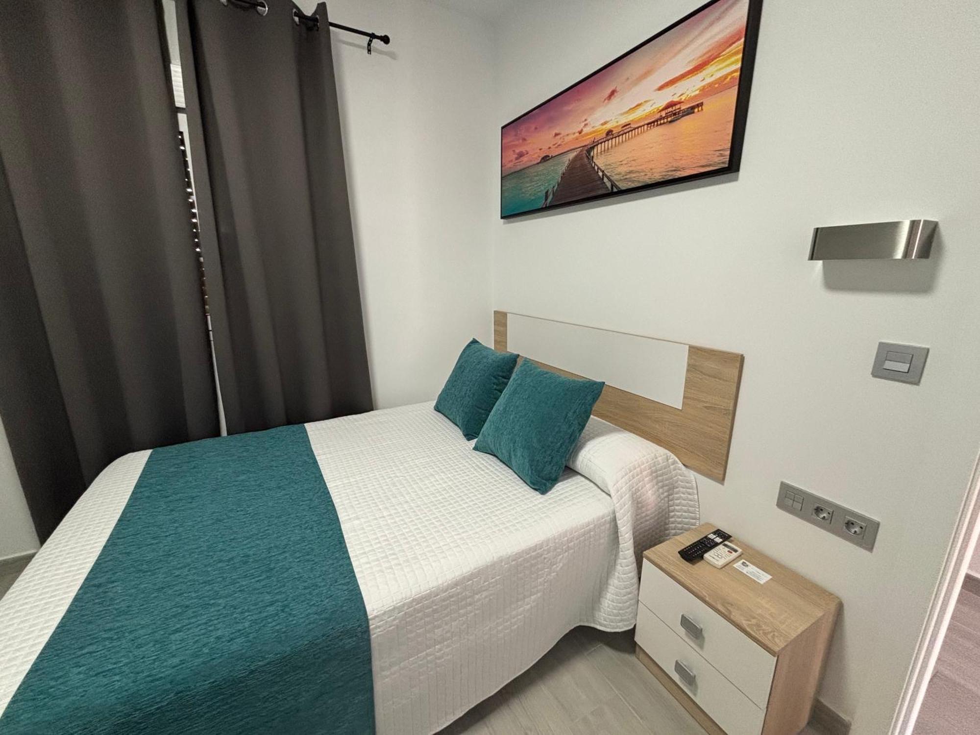 Hostal Los Mellizos Conil De La Frontera Eksteriør bilde